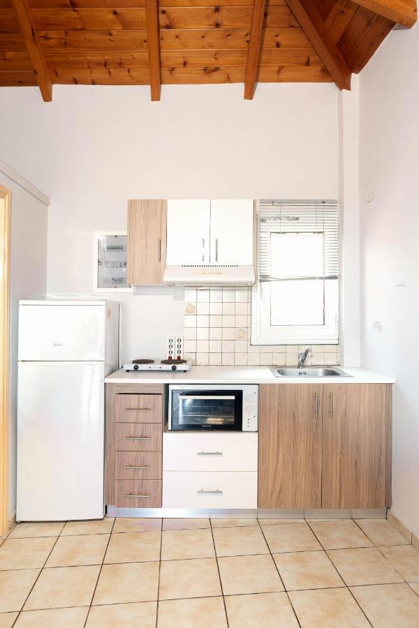 Chroma Appartement Finikounta Buitenkant foto